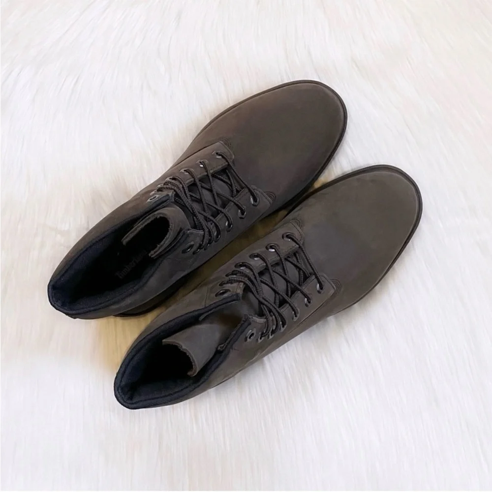 Timberland Men’s Classic 6 Inch Waterproof Brown Boots - Picture 2 of 7